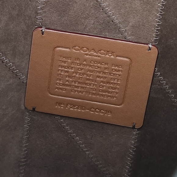 LIKE NEW COACH BROOKLYN SHOULDER BAG 39 WITH SNAKESKIN PATCHWORK - Picture 7 of 9